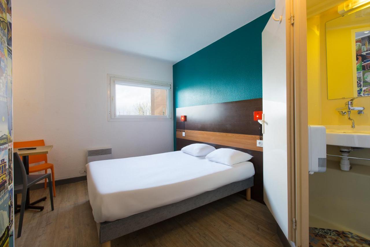 Hotel Hotelf1 Maurepas 4*