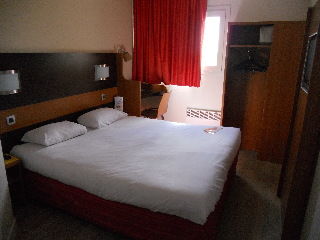 Hotelf1 Maurepas