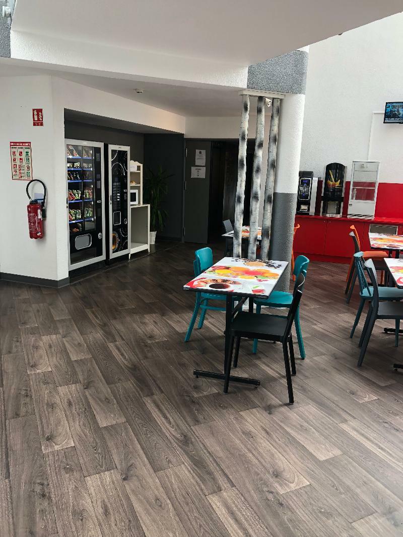 Hotel Hotelf1 Maurepas 4*